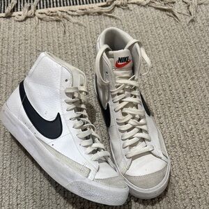 Nike Men's Cream and Black High-Top Sneakers